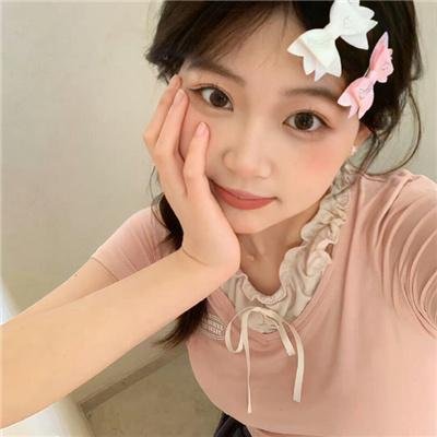 聪明的金发美女